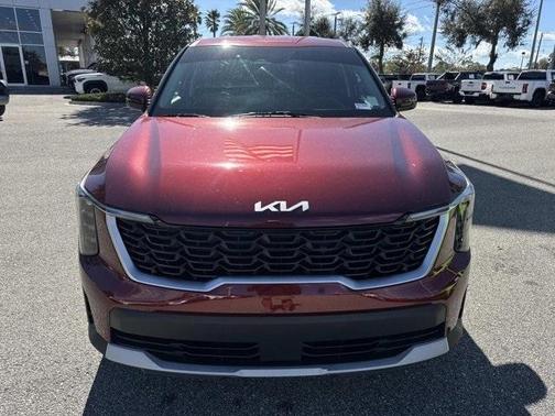 2024 Kia Sorento LX