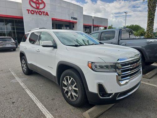 Summit White 2023 GMC Acadia SLT
