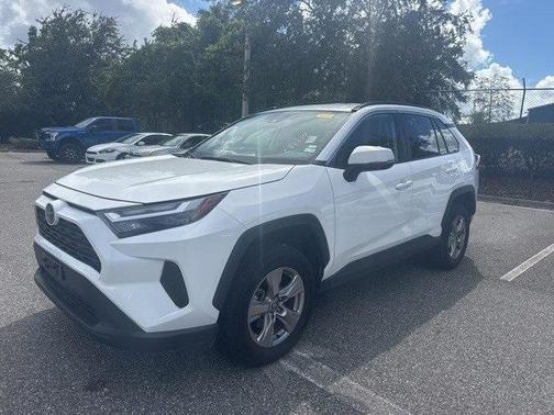 2023 Toyota RAV4 XLE