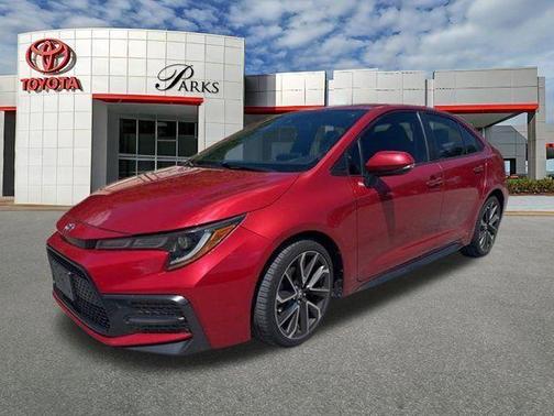 Barcelona Red Metallic 2020 Toyota Corolla SE