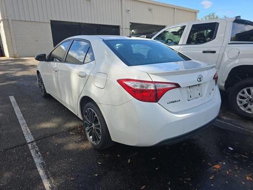 2015 Toyota Corolla S Plus