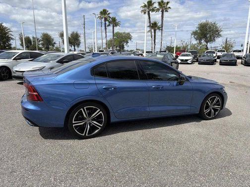 2020 Volvo S60 T5 R-Design