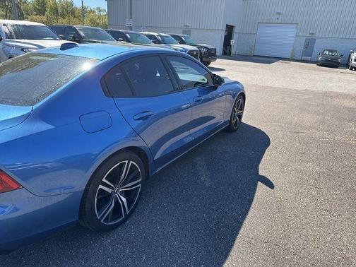 2020 Volvo S60 T5 R-Design