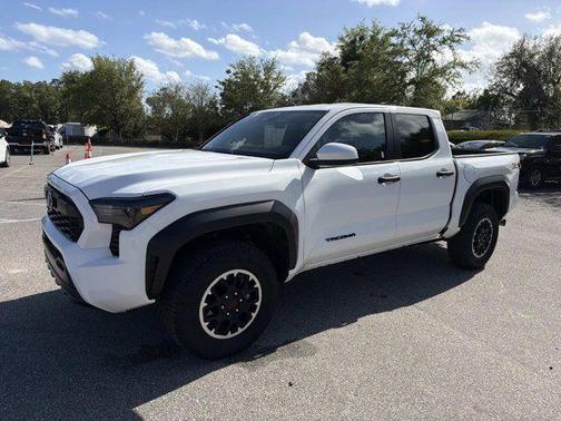 Ice 2025 Toyota Tacoma TRD Off Road