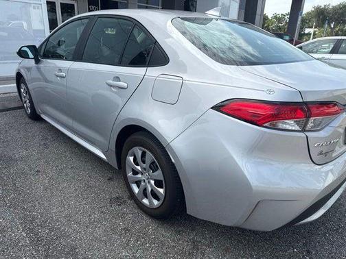 Classic Silver Metallic 2022 Toyota Corolla LE
