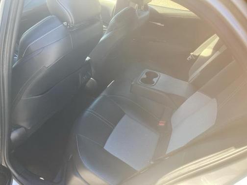 2023 Toyota Corolla Hatchback XSE