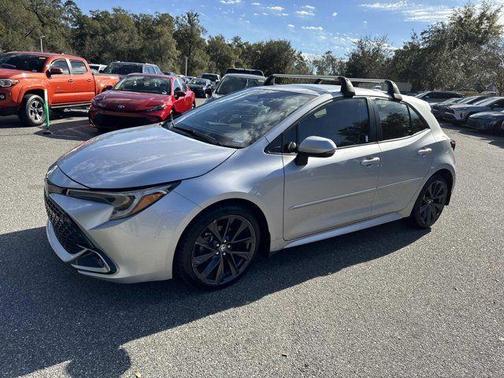 2023 Toyota Corolla Hatchback XSE