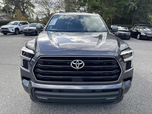2025 Toyota Sequoia SR5