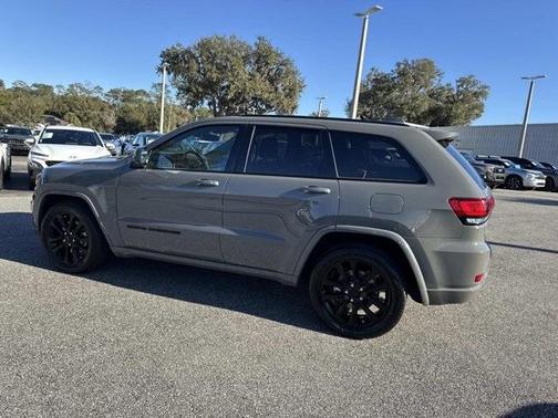 2021 Jeep Grand Cherokee Laredo X