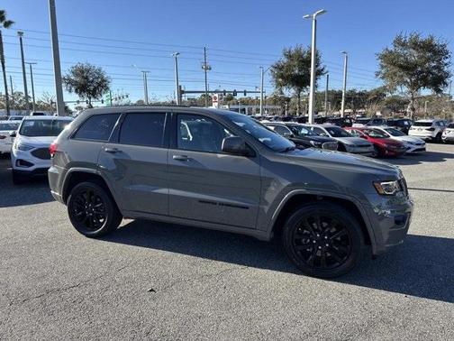 2021 Jeep Grand Cherokee Laredo X