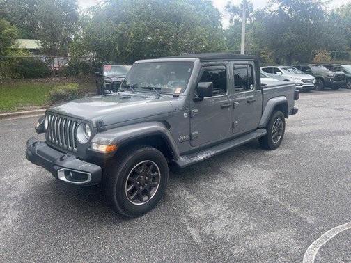 2022 Jeep Gladiator Overland