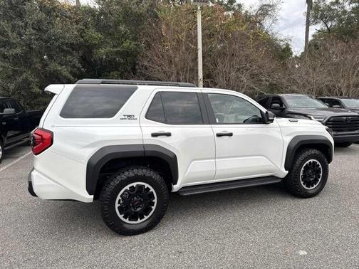 2025 Toyota 4Runner Hybrid TRD