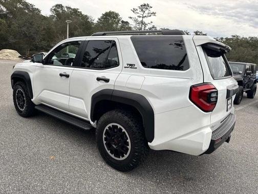 2025 Toyota 4Runner Hybrid TRD