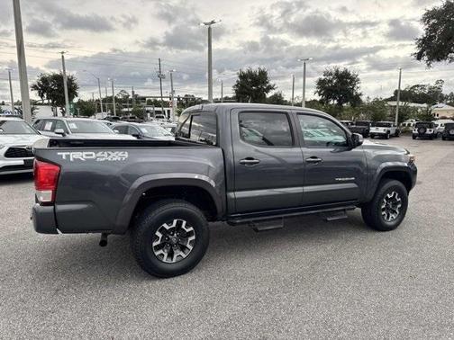 2020 Toyota Tacoma TRD Sport