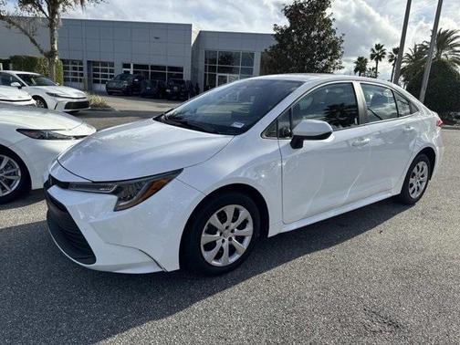 2025 Toyota Corolla LE