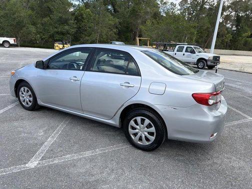 Classic Silver Metallic 2011 Toyota Corolla LE