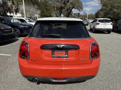 2021 MINI Hardtop Cooper
