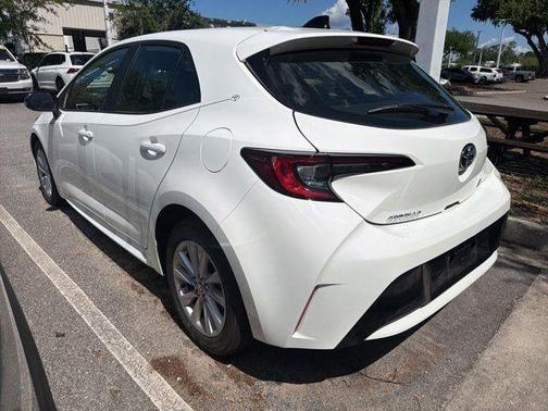 Ice 2026 Toyota Corolla Hatchback SE