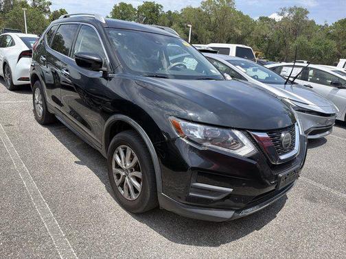 Magnetic Black Pearl 2020 Nissan Rogue SV