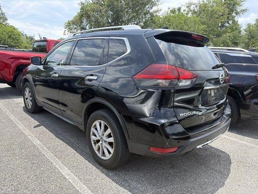 Magnetic Black Pearl 2020 Nissan Rogue SV
