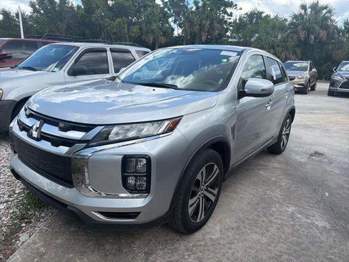 Alloy Silver Metallic 2025 Mitsubishi Outlander Sport 2.0 LE