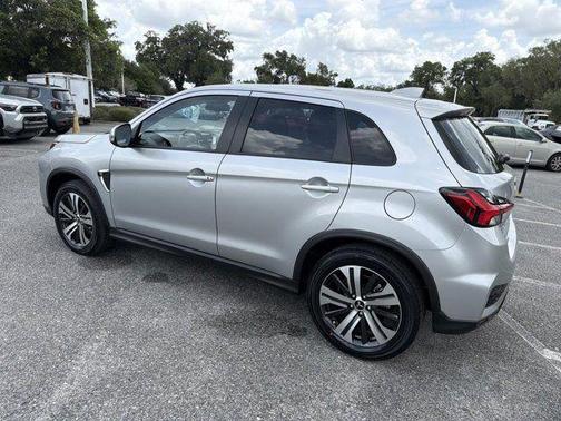 Alloy Silver Metallic 2025 Mitsubishi Outlander Sport 2.0 LE