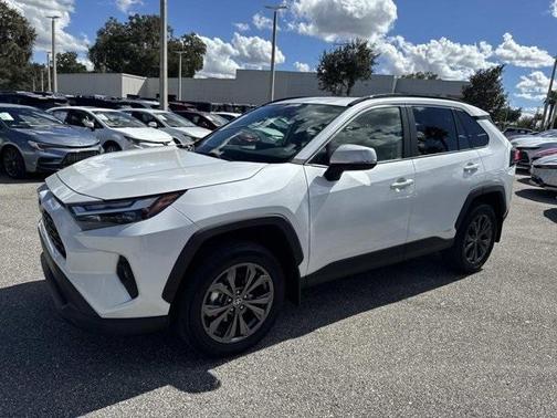2024 Toyota RAV4 Hybrid XLE Premium