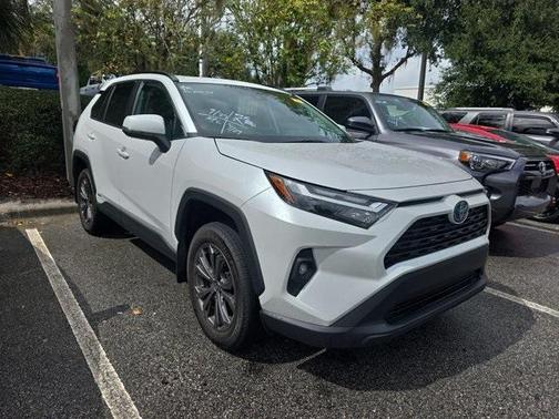 2024 Toyota RAV4 Hybrid XLE Premium