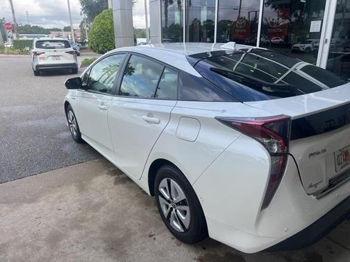 2017 Toyota Prius Four