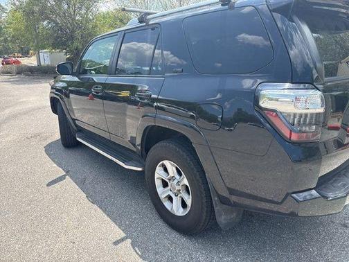 Midnight Black Metallic 2018 Toyota 4Runner SR5 Premium