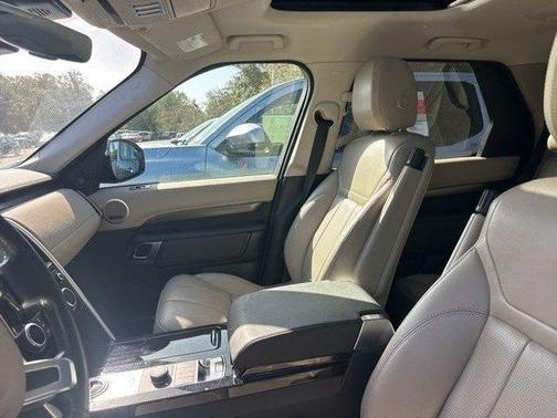 2019 Land Rover Discovery HSE