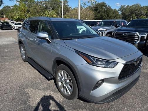 2023 Toyota Highlander Limited