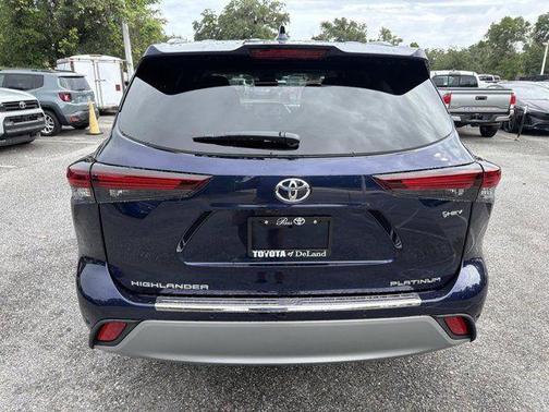 Blueprint 2026 Toyota Highlander Hybrid Platinum