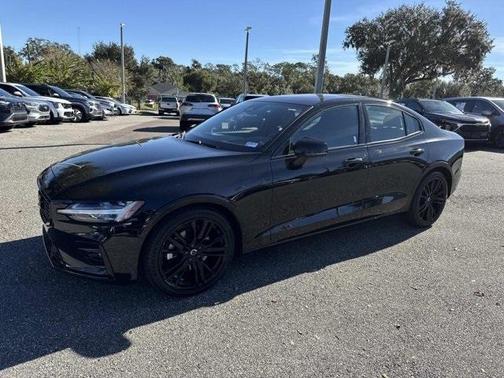 2024 Volvo S60 B5 Plus Black Edition