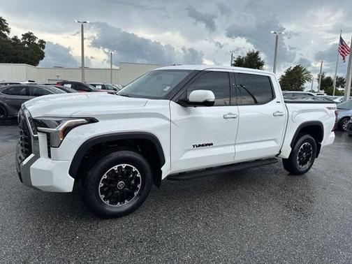 2022 Toyota Tundra SR5