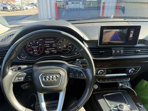 2019 Audi Q5 2.0T Premium Plus