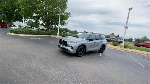 2024 Toyota Highlander Hybrid XLE