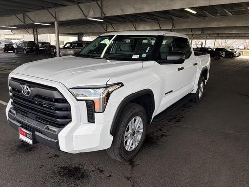 2022 Toyota Tundra SR5