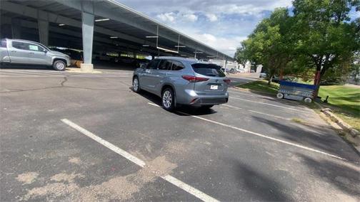 2022 Toyota Highlander Limited