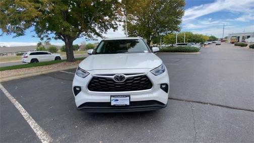 2022 Toyota Highlander XLE