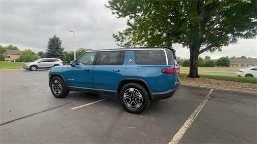 2023 Rivian R1S Adventure