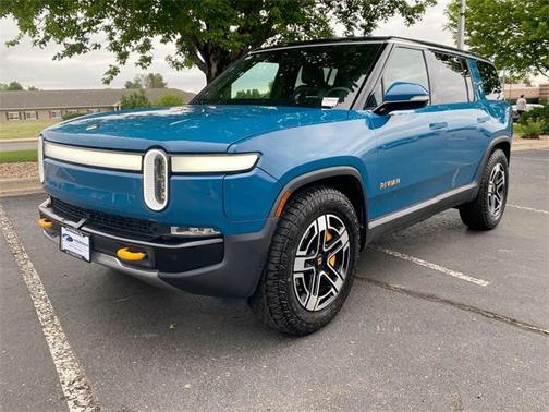 2023 Rivian R1S Adventure