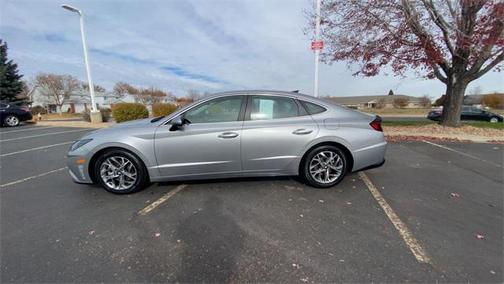 2021 Hyundai SONATA SEL