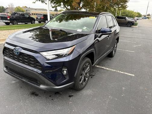 2023 Toyota RAV4 Hybrid XLE Premium