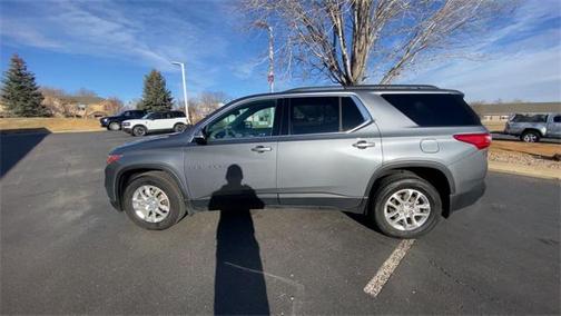2020 Chevrolet Traverse LT Cloth