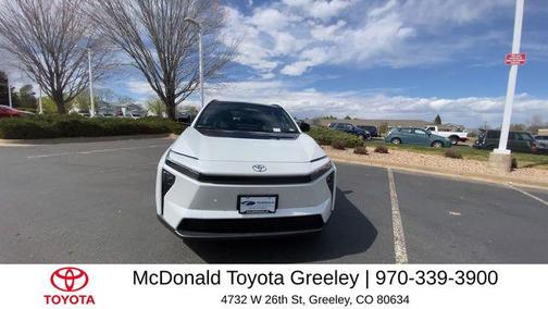 Wind Chill Pearl 2026 Toyota bZ XLE