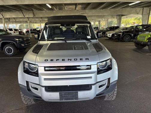 2020 Land Rover Defender 110 First Edition