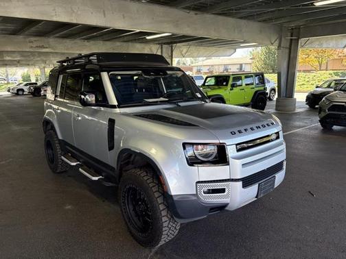 2020 Land Rover Defender 110 First Edition