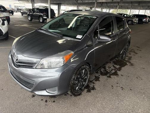 2013 Toyota Yaris L