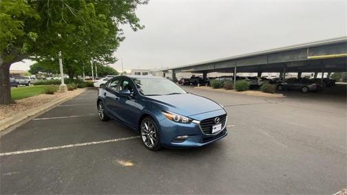 2018 Mazda Mazda3 Touring